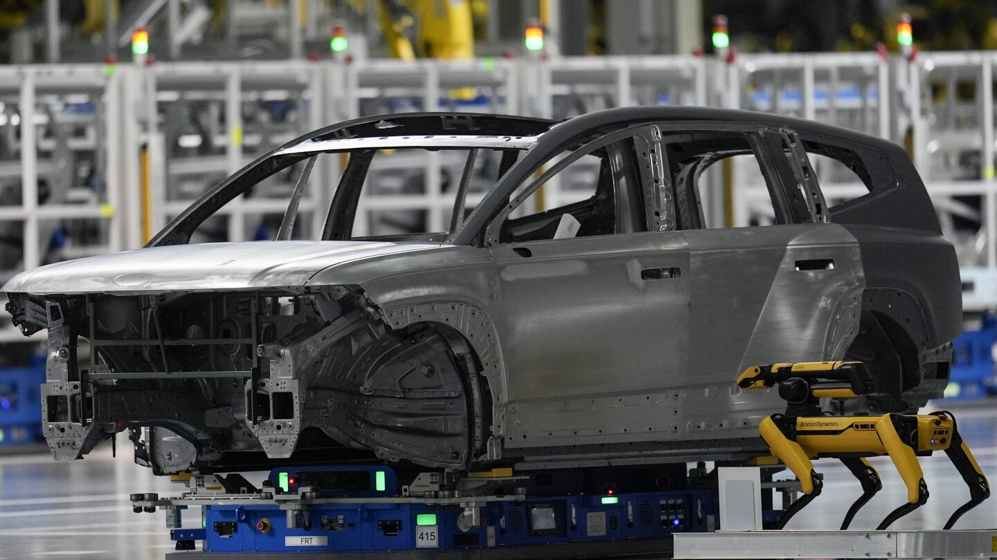 Hyundai shows off its new $7.6B electric vehicle plant in Georgia as Trump announces tariffs - The Associated Press